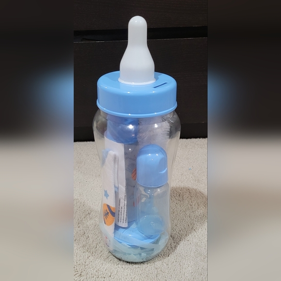 5-Piece Bottle Shaped Bank Gift Set - Picture 2 of 2